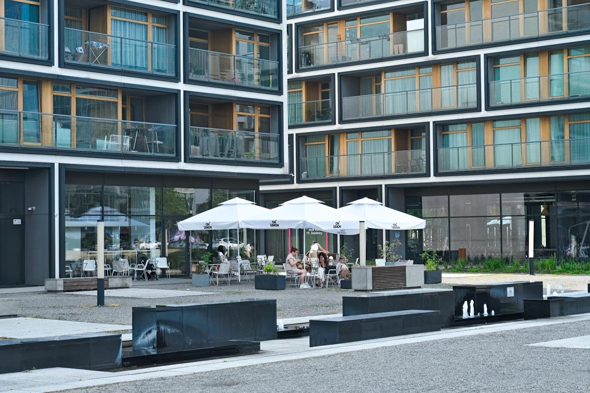 Go Apartments Varsóvia Exterior foto